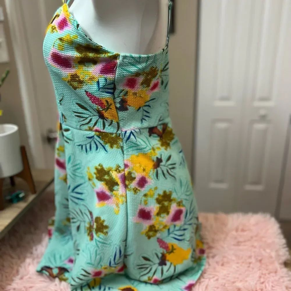 Floral dress  - Picture 2 of 5